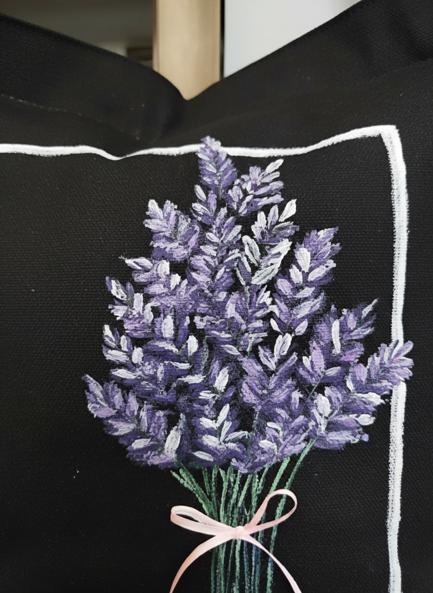 Lavender Bouquet Hand-Painted Shoulder bag detail 2